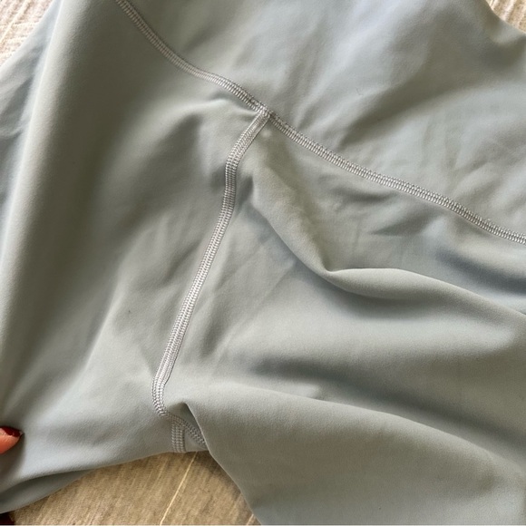 Lululemon Wunder Train High-Rise Tight 25" Size 4 - Picture 6 of 11